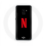 Samsung Galaxy A8 Plus Netflixi logoga &uuml;mbris punasel mustal taustal