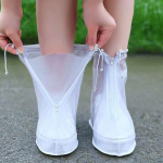 Vihmasaapad veekindlad jalatsikatted Veekindlad libisemiskindlad vihmajalatsite katted V&auml;ljaspool veekingad Paksendatud kulumiskindlad vihmasaapad jalakatted 45-46 valge