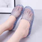 Naiste suvised sandaalid ja sussid l&auml;bipaistva lameda p&otilde;hjaga ja libisemisvastased kingad, sh varvasussid 37 must