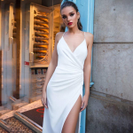 Seksikas naiste V kaelusega l&otilde;hestatud pidulik &otilde;htukleit Seksikas varrukateta naiste pulmakleit pikk maksikleit M valge