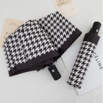 Automaatne kolmekordne UV-kaitsega Houndstooth vihmavari