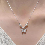 Lihtsate p&auml;rlitega liblikas kaelakee naistele t&uuml;drukutele Elegantne peen rangluukett Ehted Aksessuaarid Kingitused