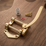 Tremolo silla kroomitud kitarr koos hoova metallist painutusvardaga kitarristidele, luthieridele, kuld