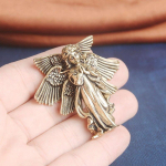 Vask Kuue tiivaga ingel Jumal Armastus Cupido kuju V&auml;ikesed kaunistused Messingist Ingli kujukesed T&ouml;&ouml;laua kaunistused Kodukaunistused Aksessuaarid 1pcs