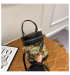 PU naiste kott Naiste k&auml;ekott, karu moodne &uuml;he &otilde;laga diagonaalne &auml;mbrikott 11cm*14cm*11cm must