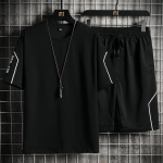 Meeste komplektid Jooksu&uuml;likonnad Harajuku dressid Meeste Spordi&uuml;likond Mood T&auml;navar&otilde;ivad Meeste Komplekt O-kaelusega T-s&auml;rgid Mustad l&uuml;hikesed p&uuml;ksid 2-osaline komplekt XXXL