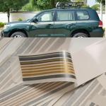 Moodne autokleebis Toyota Land Cruiser 200 LC200 2008&ndash;2015 auto kerele, vin&uuml;&uuml;list v&otilde;idus&otilde;idu spordikleebise peaga autokleebis Style 6 gray