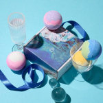 Long-lasting foam bath bomb Sparkling bubble bath bath bomb + premium package, 4 pieces (Grand Blue)