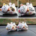 1 tk uus p&auml;ikeseenergial t&ouml;&ouml;tav Lucky Maneki Neko viipav Fortune Cat autodekoratsioon