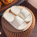 Suvised pehmed libisemiskindlad sussid meestele ja naistele &ndash; vannitoa- ja kodusussid 38-39