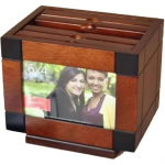 Puidust fotokarp, albumite hoiukarp 5 v&auml;ljat&otilde;mmatava albumiga, sisestatav pildiraami kuubik, 6x4-tollilistele fotodele, mahutab 100 fotot, pulmad, t&auml;htp&auml;evad B