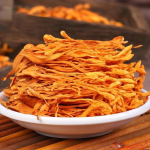 250g Orgaaniline Cordyceps Sinensis Kuivatatud Taim Looduslik Energiat T&otilde;stev Tee 01