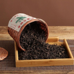 Yunnan Pueri tee Zhang Xiang Vana Puu Puerh Lahtine K&uuml;ps Korvipakend 300g
