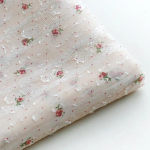 130cm laius 1jard/krunt (mitte valge)L&auml;bipaistev &scaron;ifoonist tr&uuml;kitud lilledega Jacquard tikitud pitskangas DIY &otilde;mblemine kleidiriie 1Yard*130cm