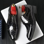 moodne nikerdustega Oxford kingad Meeste Brogue formaalsed kingad Patchwork nahast Formaalne kingad meestele Bullock kingad Pulmapidu &Otilde;htus&ouml;&ouml;k Briti 38 must