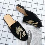 Luksuslikud Meeste tikitud Lamedad sussid V&auml;litingimustes nahast kingad Moodsad aiak&auml;iad slip-on sandaalid Elegantne meeste kingad K&otilde;rge kvaliteet 39 kookosp&auml;hkli