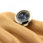 Pierres et Min&eacute;raux. Bague Benitoite brut. Taille ajustable.