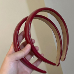 Retropunane nahast k&auml;snast peapael naistele temperament juuste r&otilde;ngaspesu n&auml;o juuksepael Naistele peojuuksed aksessuaarid kingitus 1PC