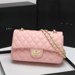 V&auml;ike l&otilde;hnastiilis teemantkettkott, k&otilde;rgekvaliteediline naiste kott, mitmek&uuml;lgne nahast &uuml;he &otilde;la ja &uuml;le keha kantav kott roosa