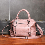 Luksuslikud naiste k&auml;ekotid PU-nahast naiste Bostoni &otilde;lakotid Kvaliteetsed naiste &uuml;lemise k&auml;epidemega Messenger Crossbody kotid 28x13x20cm