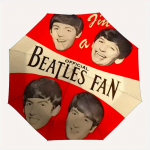1 tk The Beatlesi F&auml;nn Automaatselt Avanev/Sulev Vihmavari Kokkupandav Vihmavari, 8-ribiline Tugevad Luud, Kaasaskantav Kompaktne T&auml;iuslik Kingitus S&uuml;nnip&auml;evaks, J&otilde;uludeks 0809180