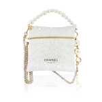 K&auml;sitsi valmistatud DIY Chanel-ist inspireeritud &Uuml;mbertehtud Meigikott, Team802 Makeup Bag