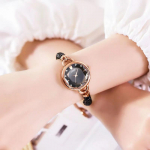 Tere Moekell Luksuslik naiste kvartskell Veekindel naistekell Naiste k&auml;ekellad punane