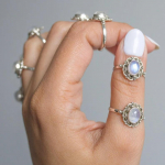 Vikerkaare Kuukivi V&auml;&auml;riskiviga S&otilde;rmus, 925 Sterlingh&otilde;be Naiste S&otilde;rmus, Boheemlaslik S&otilde;rmus, Virnastatav S&otilde;rmus, Festivali Ehted 12