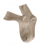 Lihtsad sokid, venivad, niiskust imavad, pehmed naiste lihtsad &uuml;hev&auml;rvilised sokid t&auml;navar&otilde;ivad valge