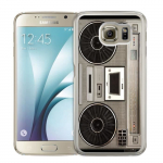 Samsung Galaxy S4 &uuml;mbris : Vintage kassettraadio