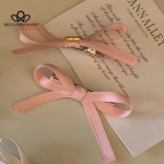 Uus armas vibuline juuksen&otilde;el, mis sobib printsessi juuksen&otilde;elaga, Jaapani ja Korea t&uuml;druku elegantsed juuksen&otilde;elad a pair valge