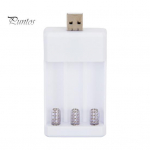 Akulaadija Ohutu kiirlaadimine LED-indikaatoriga 3 pesa USB AA/AAA Taaslaetav aku laadimisadapter raadio jaoks valge