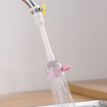 1 tk p&ouml;&ouml;ratav valamu kraani pikendus pihusti reguleeritav segisti adapteri otsik kraanfilter vett s&auml;&auml;stev k&ouml;&ouml;k vannitoatarvikud roosa