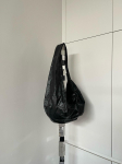 Shi Ji suure mahutavusega mitmek&uuml;lgne crossbody kott - &uuml;lipehme &otilde;livaha nahast croissanti disain Large white
