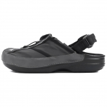 Crocs Classic Energy Jooksus&auml;rk Must Unisex Treeningskoed 209747-001 37-38