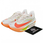 Nike Zoom Fly 6 Naiste jooksujalatsid FN8455-105 Suurus EU 36 oranž