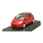 Kyosho Originaal 1/43 Toyota Yaris Punane Vasakpoolse Rooliga
