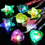 20 tk LED-valgustusega kaelakee ripatsid T&auml;ht ja S&uuml;da Kujuga Kaelakee Helendav Luminous Kaelakee Lastele T&uuml;drukutele LED Vilkuv Kaelakee Peo jaoks 20pcs