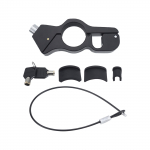 Mootorratta k&auml;epideme lukk, vargusvastane kiiver ja pidurilukk kinnitavad jalgratast, rollerit, mopeedi, ATV-d punane