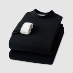 Ka&scaron;miirist siidist poolk&otilde;rge kraega termopesu, Saksa sametpalavik, keskmise kraega s&uuml;gisriided, pikad p&uuml;ksid, lisaks sametist paksendatud &uuml;likond XXXXL must