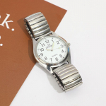 Veekindel kvartsist elastne k&auml;ekell keskealistele ja eakatele paaridele