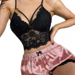 2 tk/komplekt Naiste pidžaamakomplekt &Otilde;&otilde;nes pits V-kaelus Seljatu Varrukateta L&uuml;hike topp K&otilde;rge v&ouml;&ouml;kohaga satiinist l&uuml;hikesed p&uuml;ksid Kodu Puhkus Yst&auml;v&auml;np&auml;ev Aastap&auml;ev S veinipunane v&auml;rv