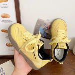 2024 uus &otilde;pilaste hingav v&auml;ike valge king naiste suvine muffin tallaga mood Euroopa jaam mitmek&uuml;lgsed v&otilde;rgust &otilde;hukesed platvormkingad 40 kollane