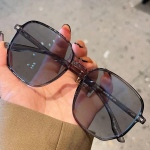 Naiste Mood Pochromic Prillid Daamide Ruudukujulised V&auml;rvi Muutvad L&uuml;hin&auml;gelikkuse Prillid Unisex L&auml;hin&auml;gemise P&auml;ikeseprillid -4.0