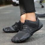 Rada paljajalu kingad Treeningkingad Nulltilgaga kingad Jooksja K&otilde;ndimis tossud M&auml;gironimine V&auml;ljas libisemiskindel Ujumine J&otilde;gi Fitness 35