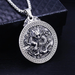 Kaelakee Hip-hop Draakoniga Reljeefne Medaljon Ripats Meestele ja Naistele 50CM(Necklace Size) h&otilde;be