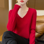 Naiste 100% puhtast villast avara kootud pullover kampsun s&uuml;giseks/talveks V-neck, XXL punane/kirss