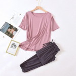 2025. aasta kevadsuvised naiste modaalsed pidžaamad, kaheosalised l&uuml;hikeste varrukatega p&uuml;ksid, v&auml;rviline suur hingav vabaaja koduteeninduse komplekt M