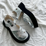 2024 Suvised Naiste Sandaalid Baotou libisemiskindlad lamedad sandaalid Retro paksude talladega vabaajajalatsid V&auml;litingimustes rannajalatsid Zapatos De Mujer 35 h&otilde;be