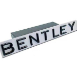 BENTLEY ingliskeelne logo on kleebitud Bentley pagasiruumi kirja logo k&uuml;lge Uuele Bentley Flying Spurile, Continental GT-le, Bentaygale, Mulsanne'ile